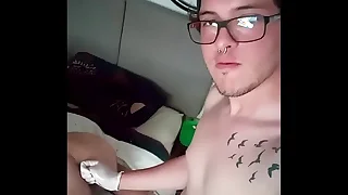 McPuppy - Fisting an Italian Boy